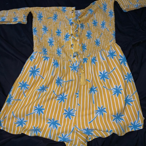 Romper - Picture 1 of 1